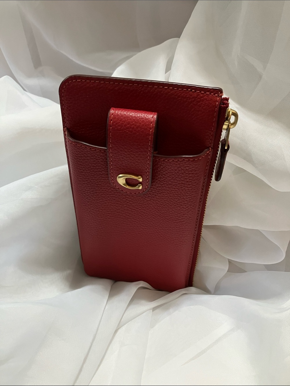 Essentials Phone Wallet - Picture 4 of 11